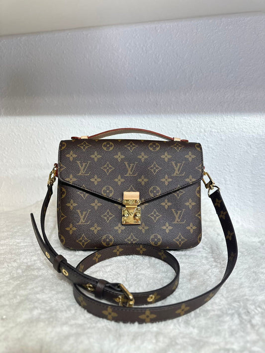 Louis Vuitton bag